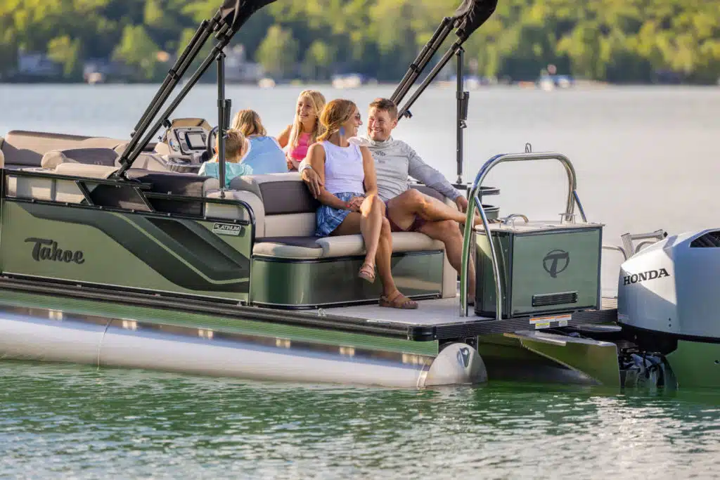 2023_Tahoe_Sport_CBF_Lifestyle_03-1024x683