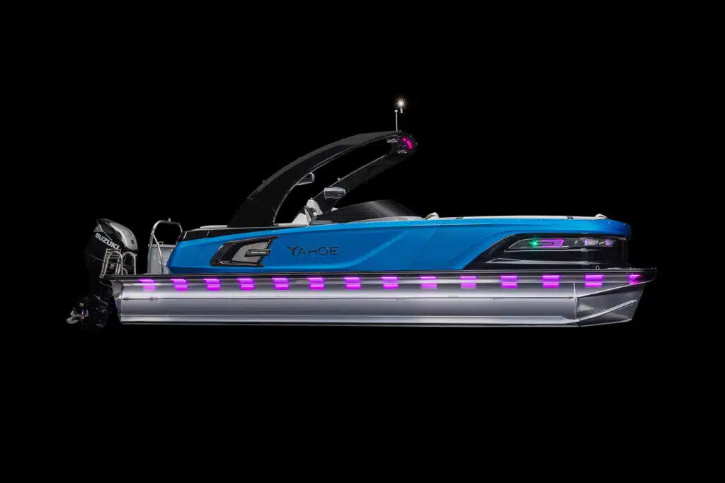 AVA6806_01695-27_Grand_Tahoe_QLW